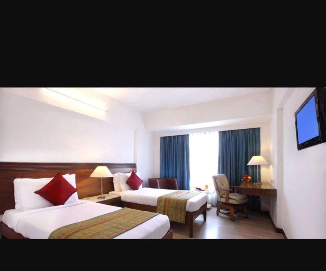 Yogi Metropolitan Hotel Navi Mumbai Kültér fotó