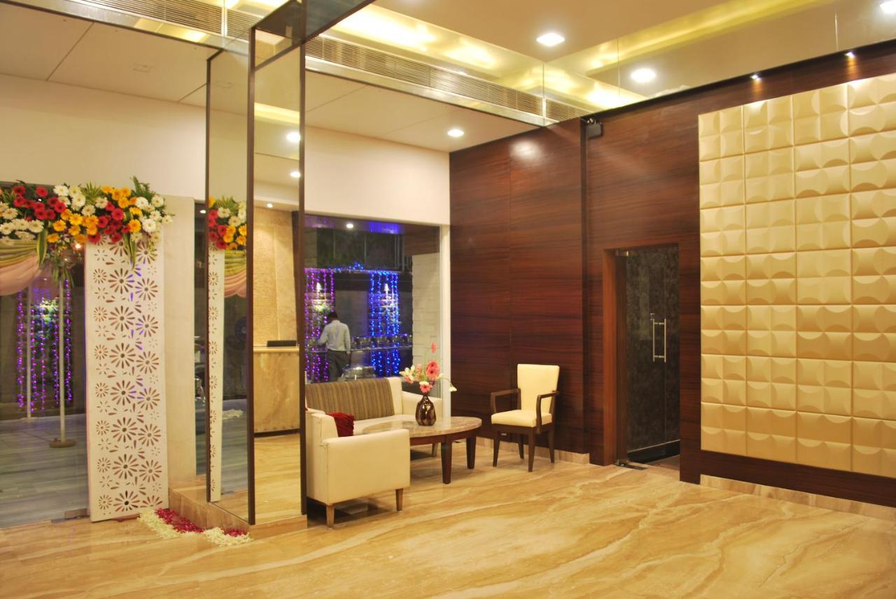 Yogi Metropolitan Hotel Navi Mumbai Kültér fotó